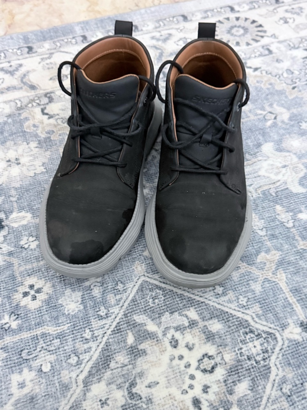 Skechers Men's Black Chukka Boots with Gray Sole